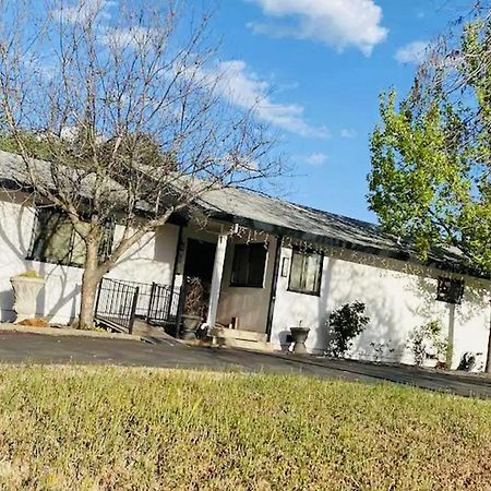 Family Friendly, 3 Bedroom House, With King Bed For Up To 15 - Bbq - Internet - Jet Tub 奥本 外观 照片