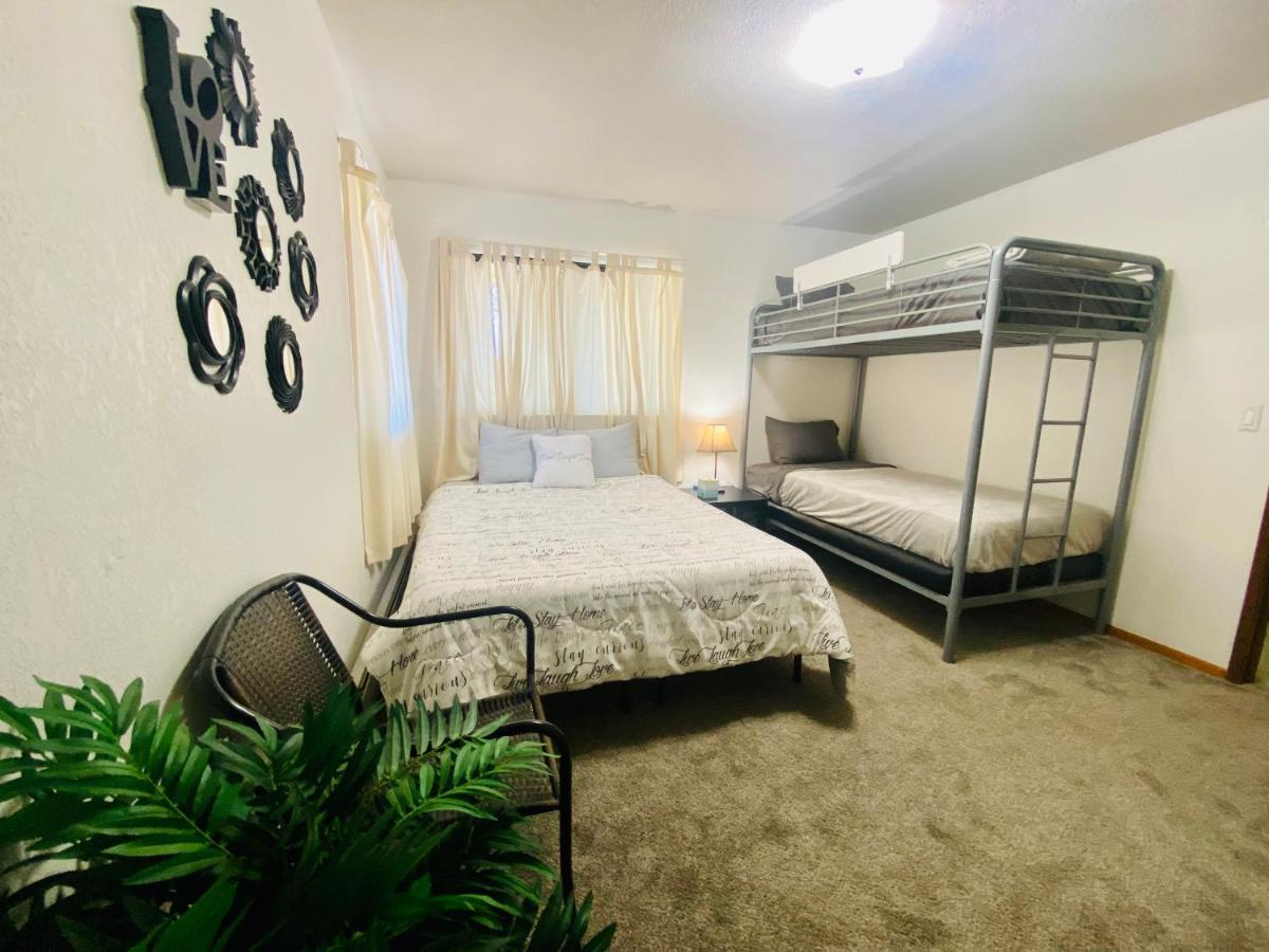 Family Friendly, 3 Bedroom House, With King Bed For Up To 15 - Bbq - Internet - Jet Tub 奥本 外观 照片