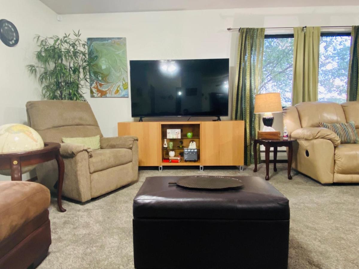 Family Friendly, 3 Bedroom House, With King Bed For Up To 15 - Bbq - Internet - Jet Tub 奥本 外观 照片
